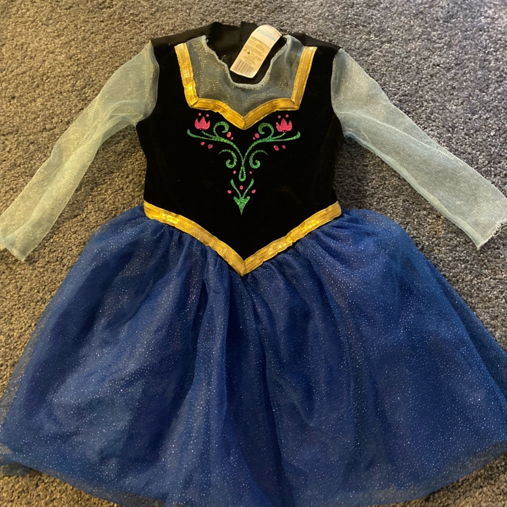Disney Anna from frozen costume size 3t-4t